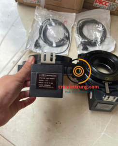 Bàn xoay gắn hộp giảm tốc rỗng chính hãng, hóa đơn đầy đủ